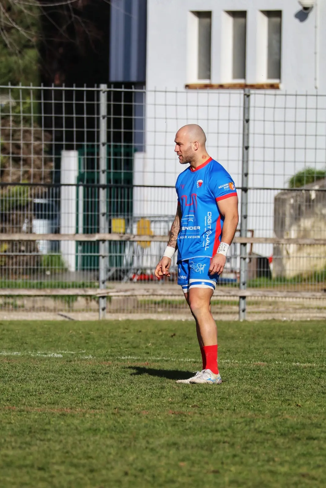 Joueur du Rugby Club Châteaurenard sur le terrain